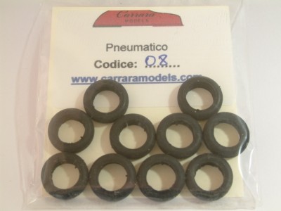 CM-P08 n° 10 Pneumatico in gomma battistrada rigato misure DE 15,5 x DI 10 x L 4,5 - scala 1:43